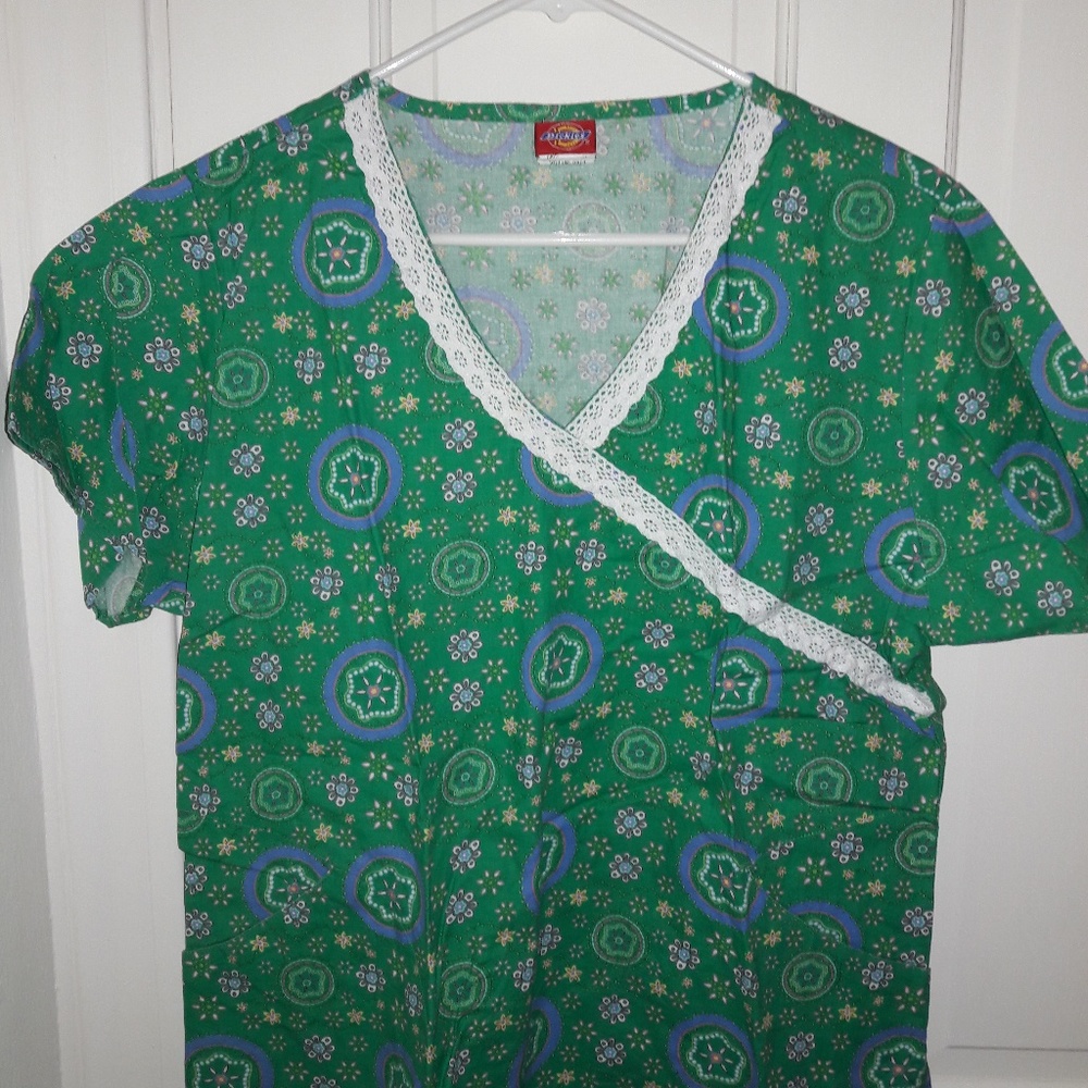 Dickies scrubs